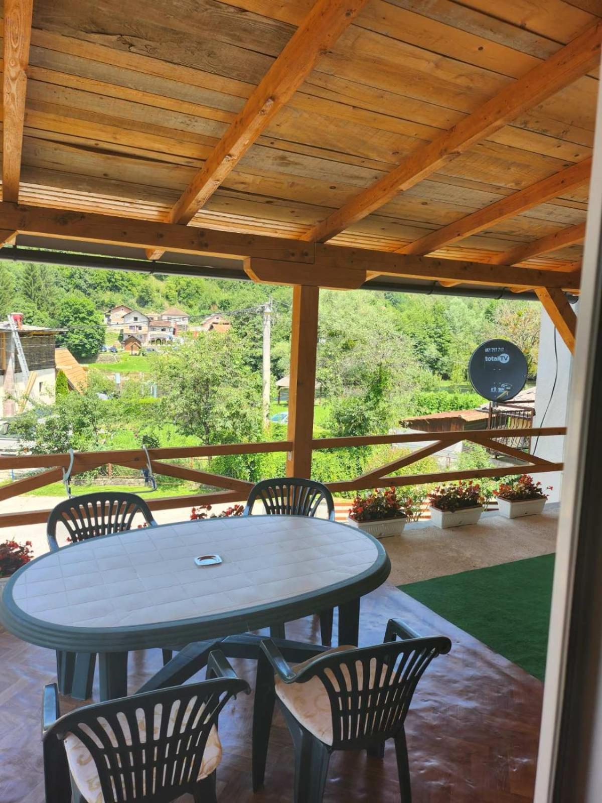 Apartment Sajra Kulen Vakuf Extérieur photo